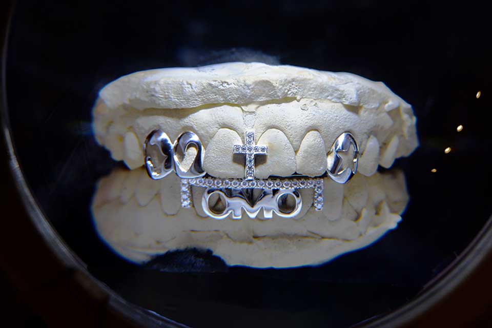 DATUWRKS custom grillz gallery showcase 3